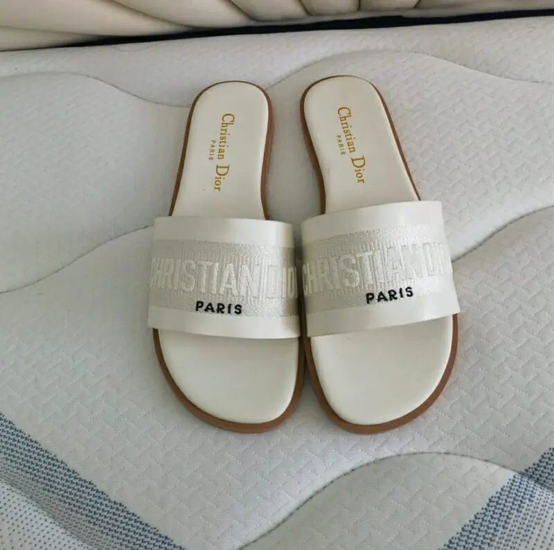 christian dior chaussons pour femme s_125bab4